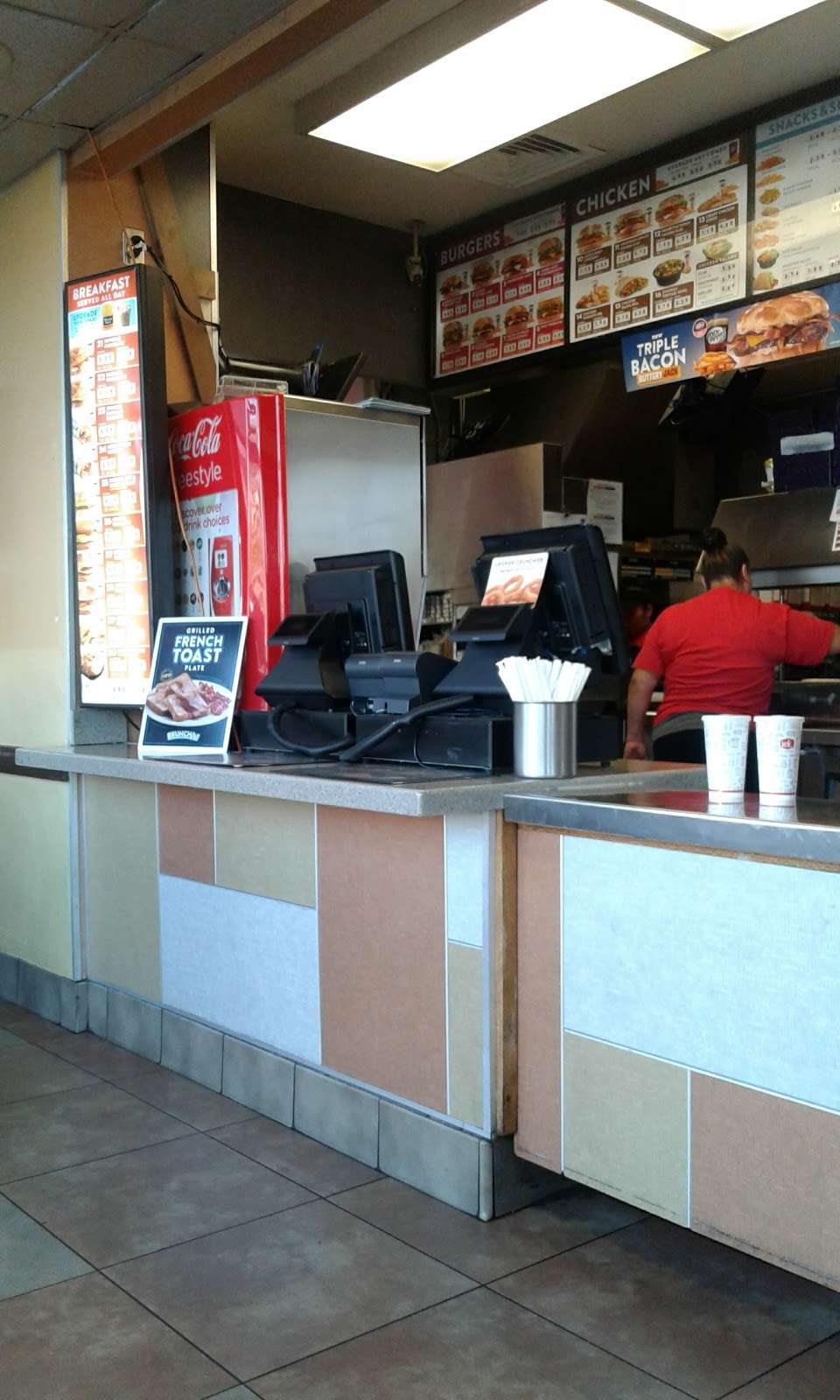 Jack in the Box | 1502 S Main St, Santa Ana, CA 92707 | Phone: (714) 543-9433