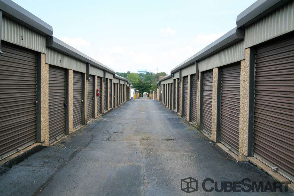 Dominion Self Storage | 10609 Dumfries Rd, Manassas, VA 20112, USA | Phone: (703) 369-2359