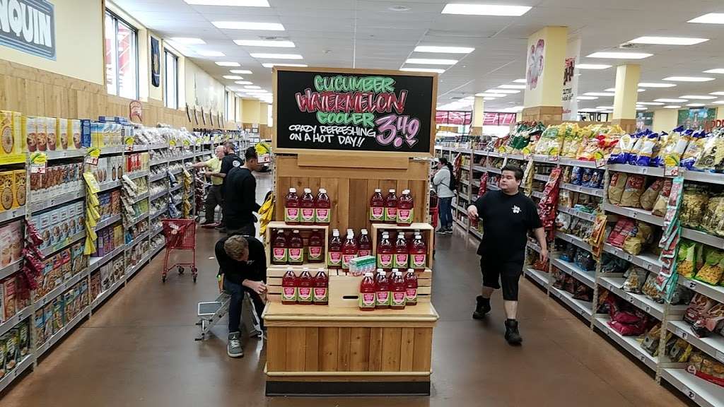 Trader Joes | 1800 S Randall Rd, Algonquin, IL 60102 | Phone: (847) 854-4886