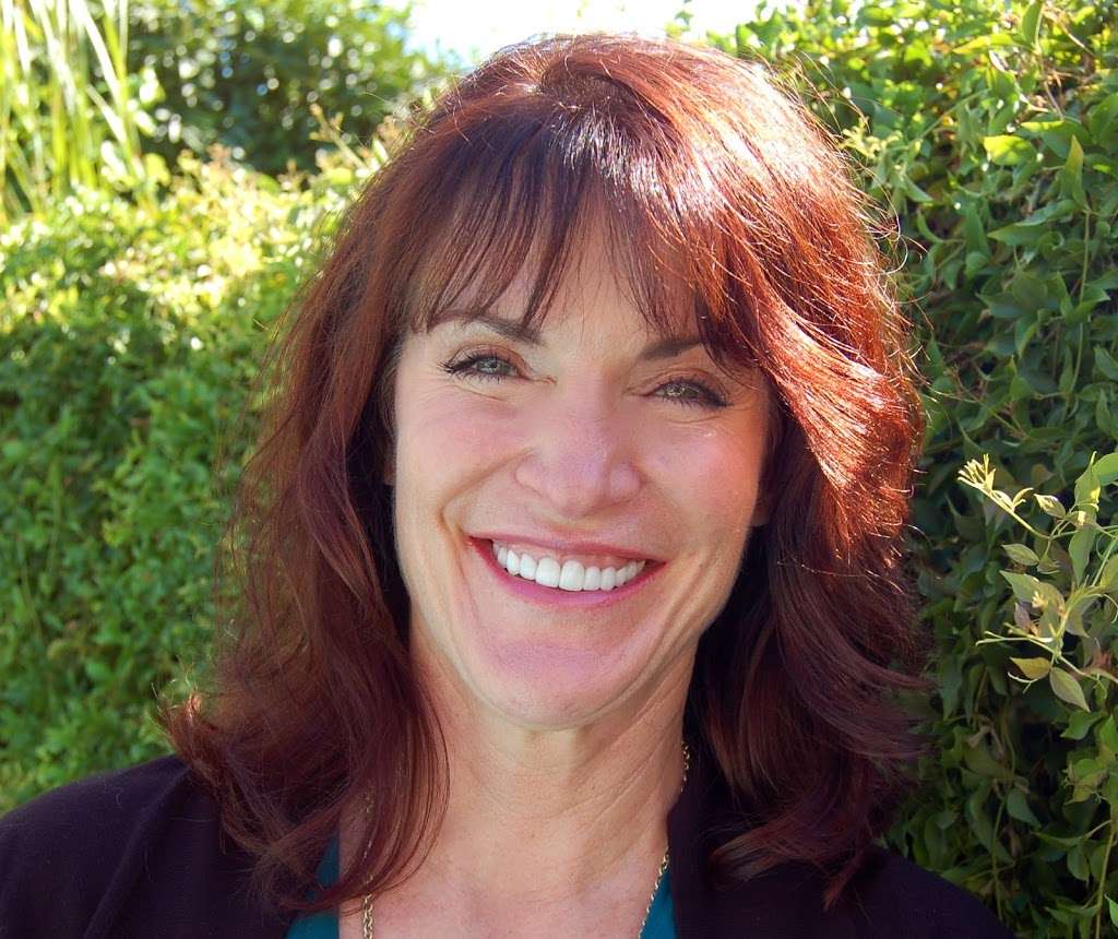 Pam Solem-Weser Licensed Professional Counselor | 8115 E Indian Bend Rd STE 119, Scottsdale, AZ 85250, USA | Phone: (480) 529-5934