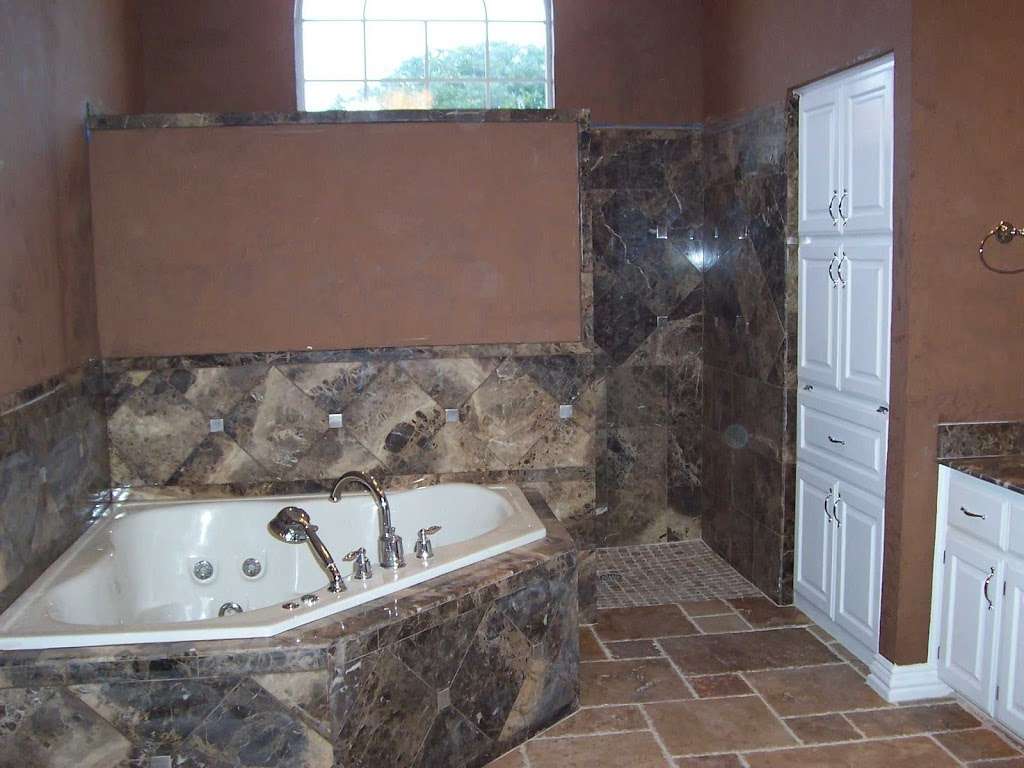 Dallas Home Renovations | 1608 Whitlock Ln, Carrollton, TX 75006, USA | Phone: (214) 725-0669