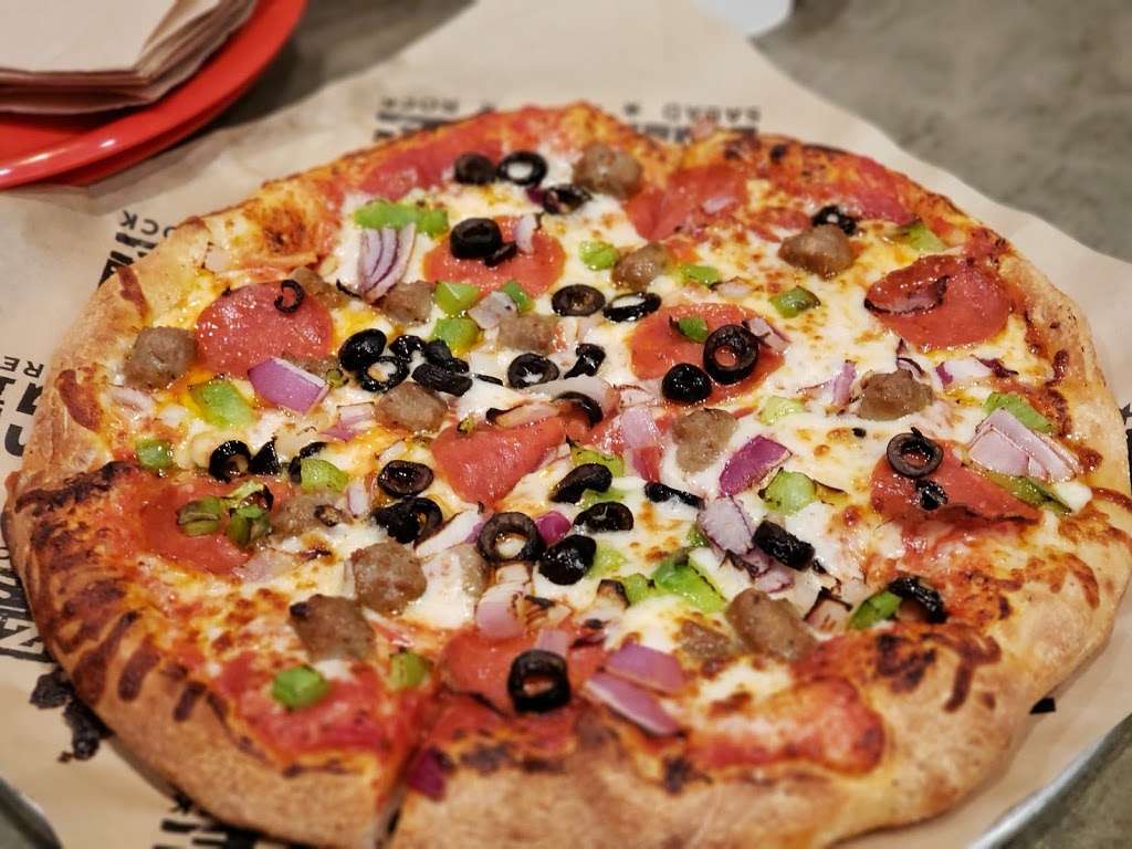 ZIGZAG Pizza | 333 N Myers St, Oceanside, CA 92054 | Phone: (760) 433-1555