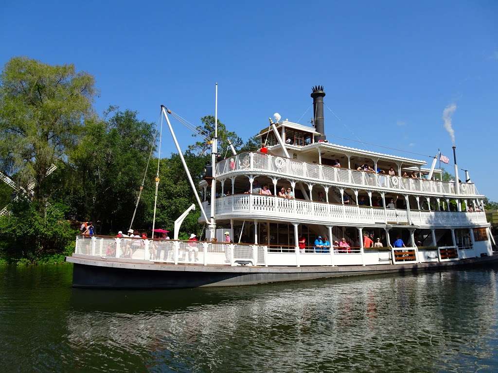 Liberty Square Riverboat | 1180 Seven Seas Drive, Orlando, FL 32830, USA | Phone: (407) 939-5277