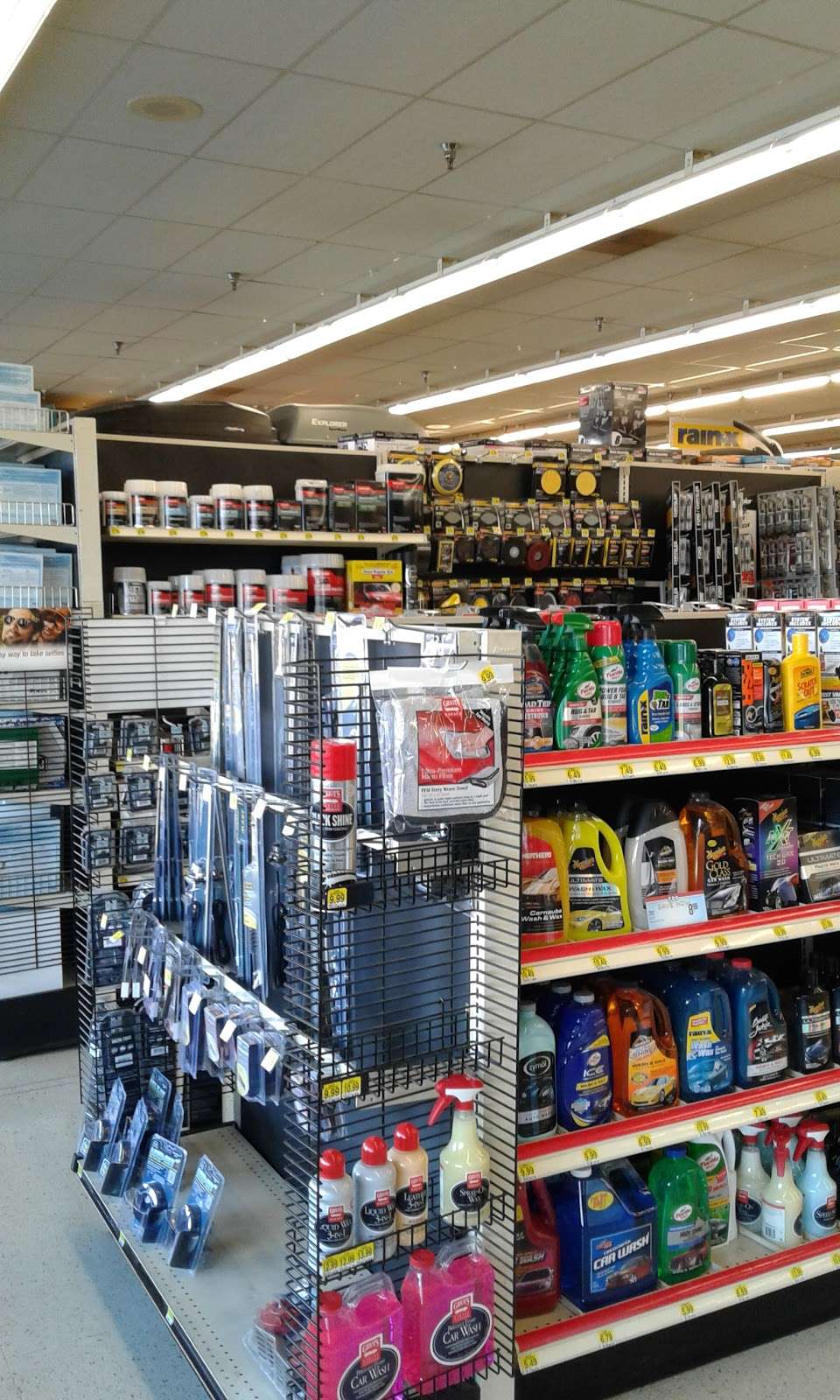 Pep Boys Auto Parts & Service | 121 College Sq, Newark, DE 19711, USA | Phone: (302) 368-1828