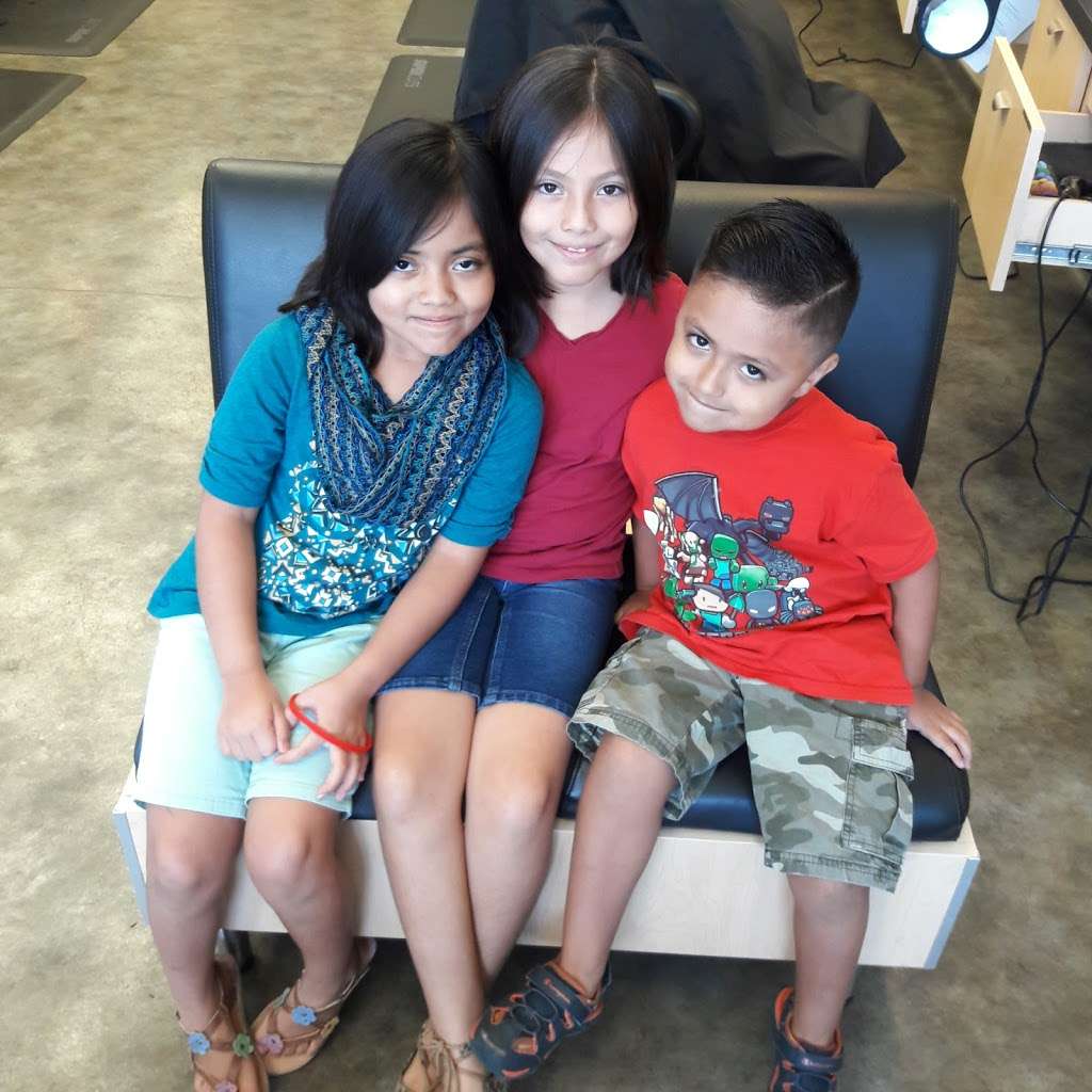 Supercuts | 3621 S Vermont Ave, Los Angeles, CA 90007, USA | Phone: (323) 732-5145