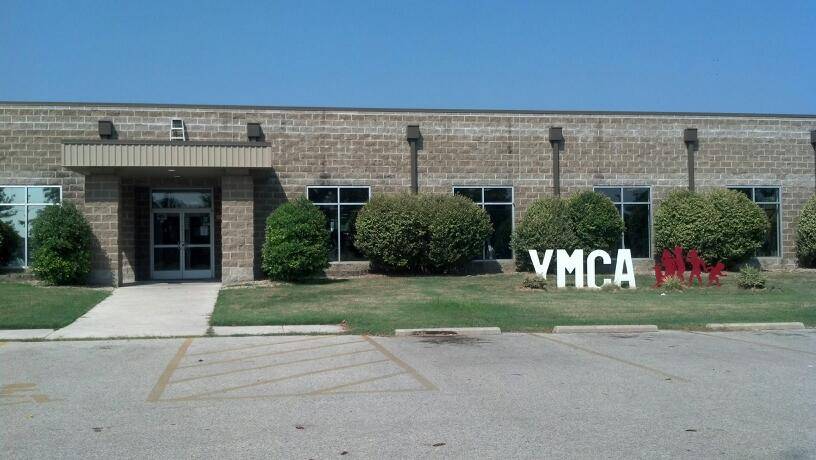 Tri-City YMCA | 451 Niedringhaus Avenue, Granite City, IL 62040, USA | Phone: (618) 876-7200