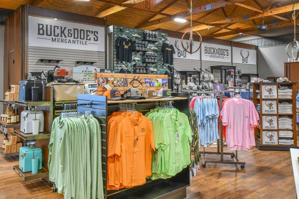 Buck & Does Mercantile | 24250 US-281, San Antonio, TX 78258, USA | Phone: (830) 980-3637