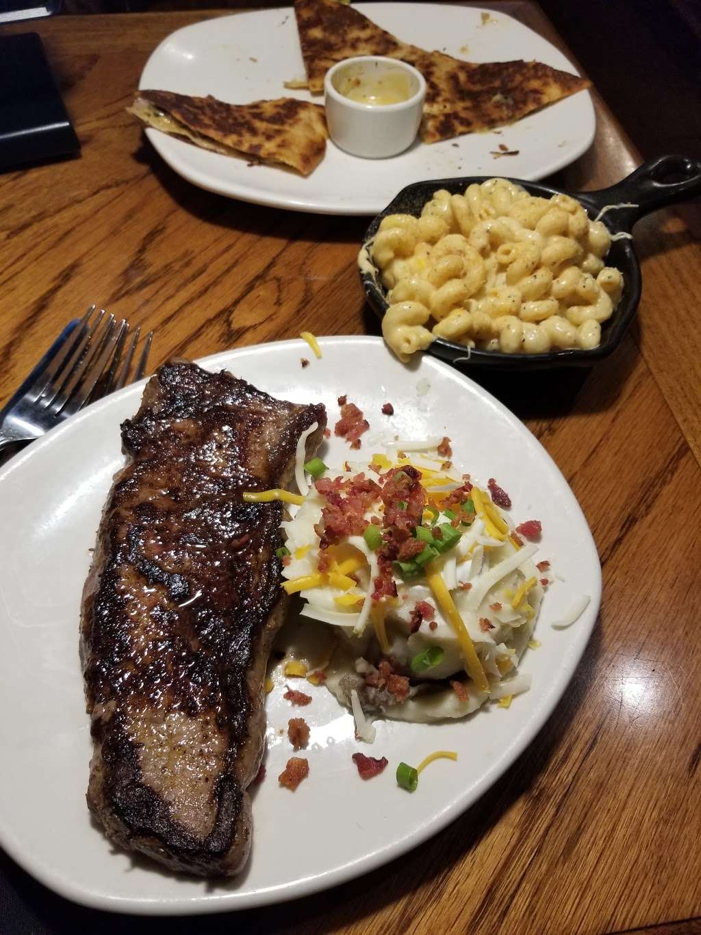 Outback Steakhouse | 1361 Fitzgerald Dr, Pinole, CA 94564, USA | Phone: (510) 758-7386