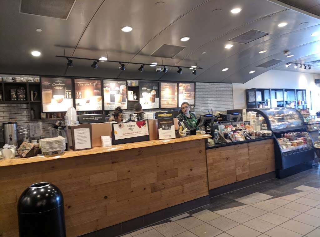 Starbucks | 174 Littleton Rd, Westford, MA 01886, USA | Phone: (978) 392-5926