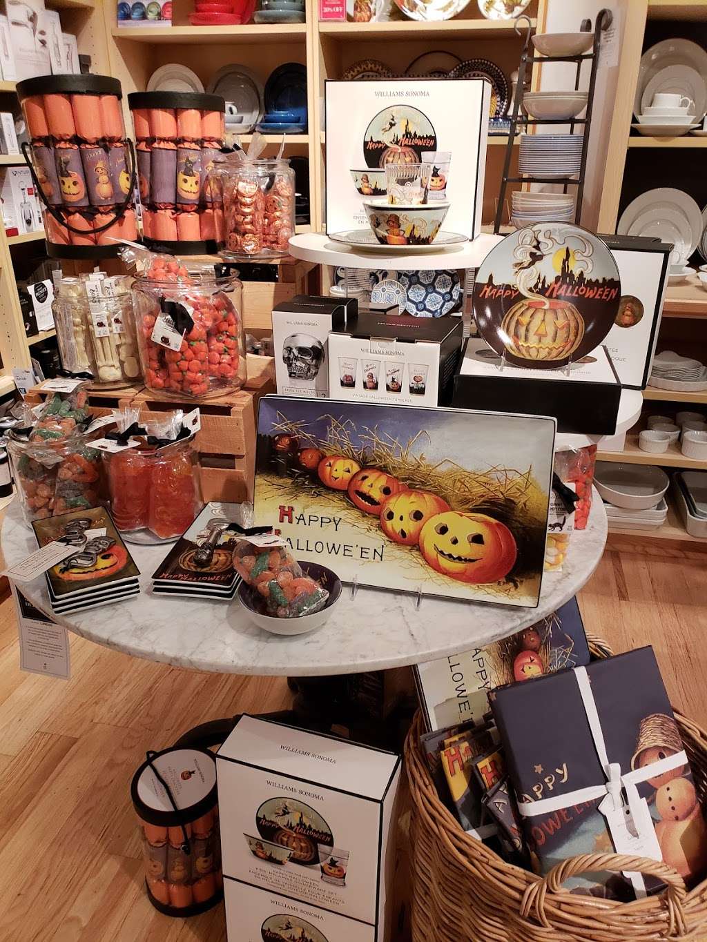 Williams-Sonoma | 178 Christiana Mall, Newark, DE 19702, USA | Phone: (302) 368-7707