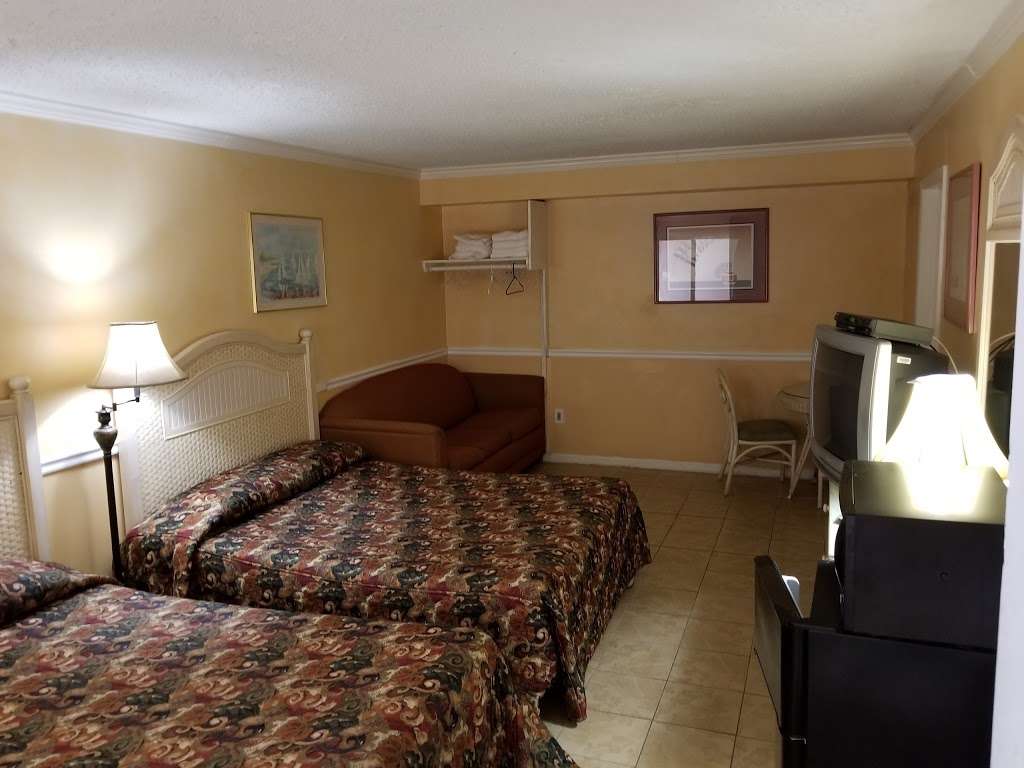 Bay Breeze Motel | 230 Sumner Ave, Seaside Heights, NJ 08751 | Phone: (732) 830-4555