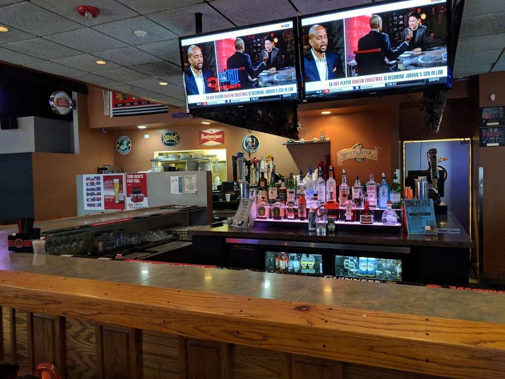 Oliver's Bar & Grill 2122 W Station St, Kankakee, IL 60901, USA