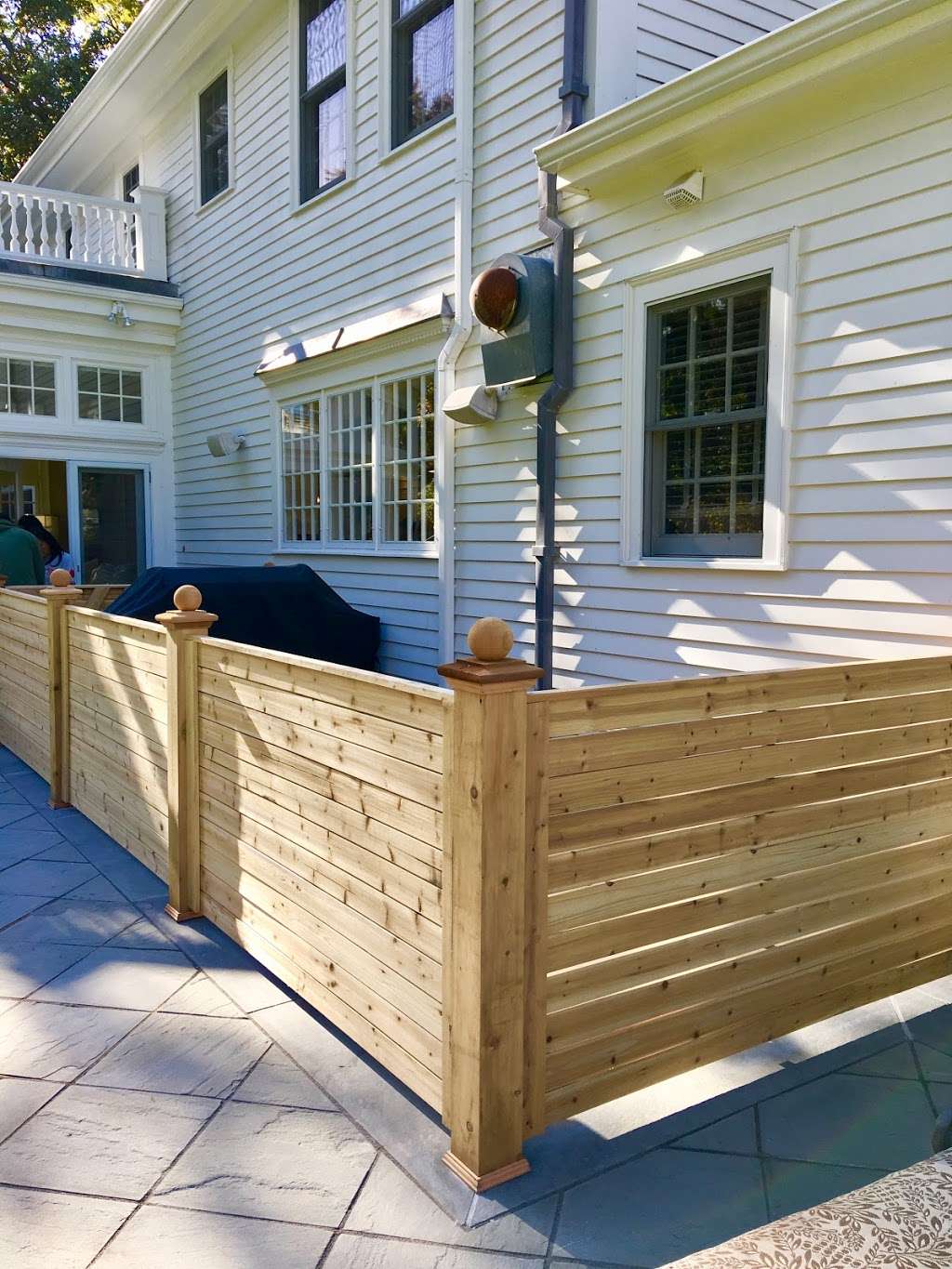 E & D Fence Co | 50 Metropolitan Ave, Ashland, MA 01721 | Phone: (508) 881-0910