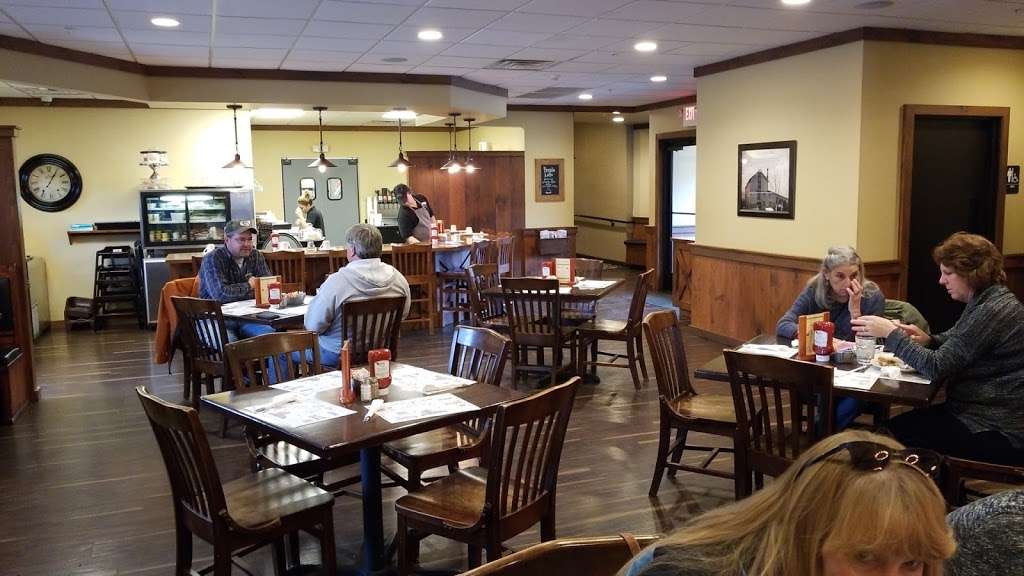 Olde Mill Restaurant | 9 Queen Rd, Intercourse, PA 17534, USA | Phone: (717) 768-3637