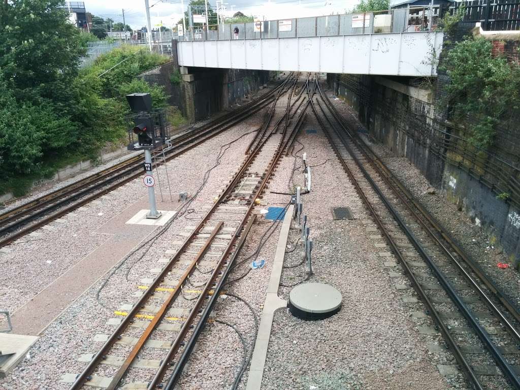 Willesden Junction | Station Approach, London, Harlesden NW10 4UY, UK