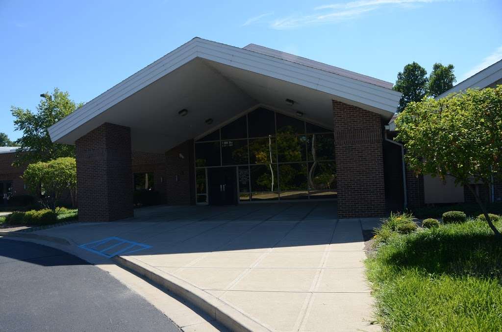 Mooresville Public Library | 220 W Harrison St, Mooresville, IN 46158, USA | Phone: (317) 831-7323