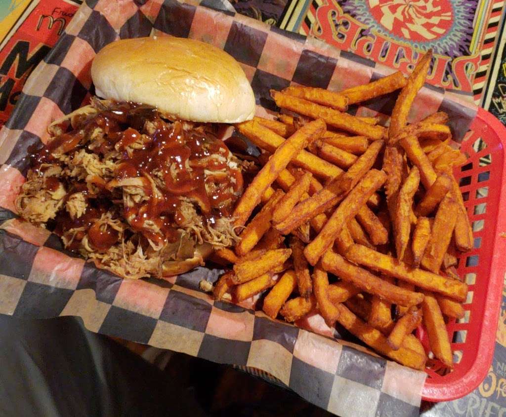 Boneyard Barbecue | 540 Central Ave, Seekonk, MA 02771, USA | Phone: (508) 761-6854