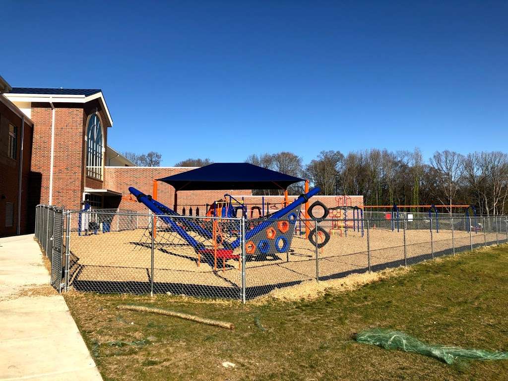 Royal Oaks Elementary School | 608 Dakota St, Kannapolis, NC 28083, USA | Phone: (704) 932-4111