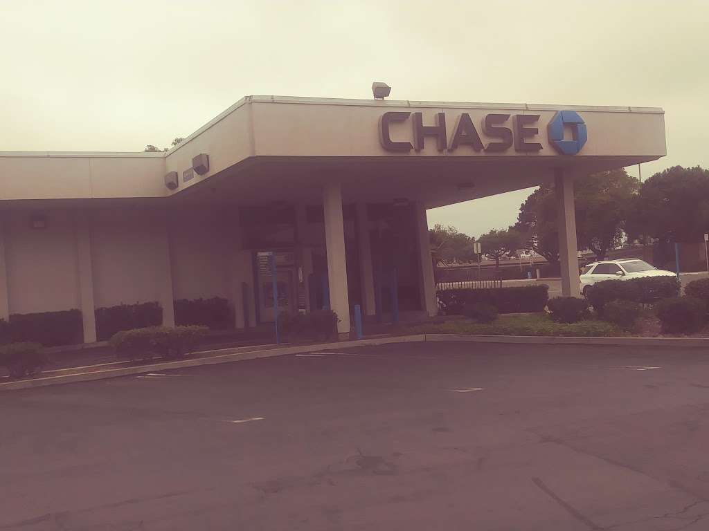 Chase Bank | 4111 Governor Dr, San Diego, CA 92122 | Phone: (858) 453-9383