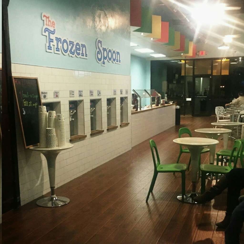 The Frozen Spoon Self Serve Frozen Yogurt | 535 Tovrea Rd #104, Alvin, TX 77511, USA | Phone: (832) 645-5612
