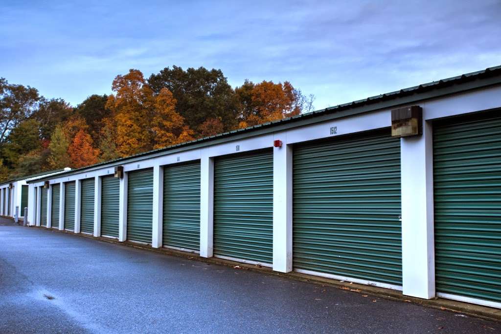 CubeSmart Self Storage | 692 S Franklin St, Holbrook, MA 02343 | Phone: (781) 767-6288