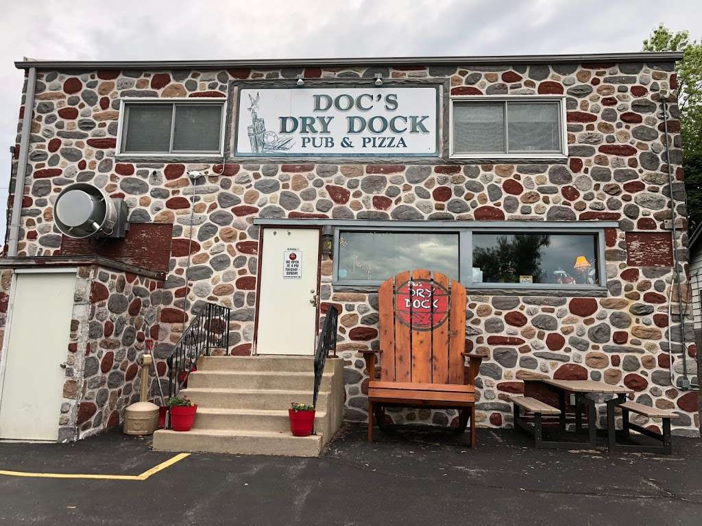 Docs Dry Dock | N38W27091 Parkside Rd, Pewaukee, WI 53072, USA | Phone: (262) 691-9947