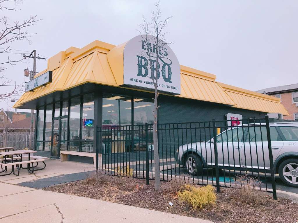 Earls BBQ | 4835 N Austin Ave, Chicago, IL 60630, USA | Phone: (773) 628-7870