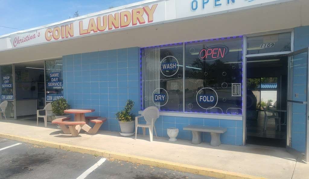 Christinas COIN LAUNDRY | 1109 N Dixie Fwy, New Smyrna Beach, FL 32168, USA