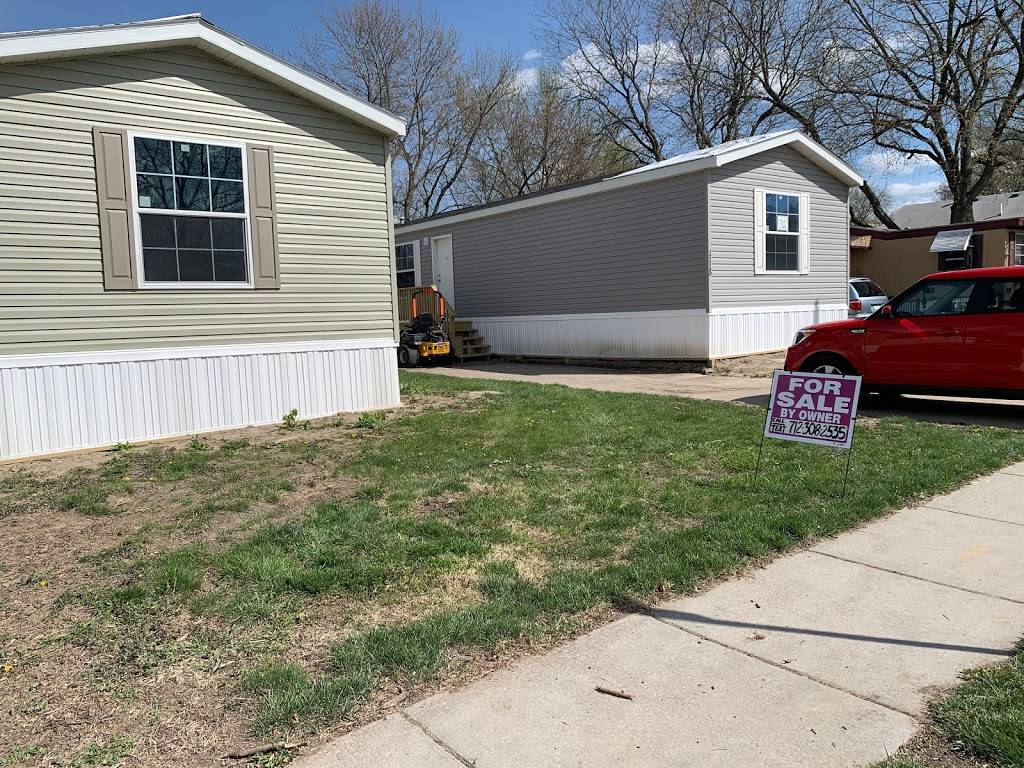 Overland Mobile Home Subdivision | 3026 13th Ave, Council Bluffs, IA 51501, USA | Phone: (712) 322-2222