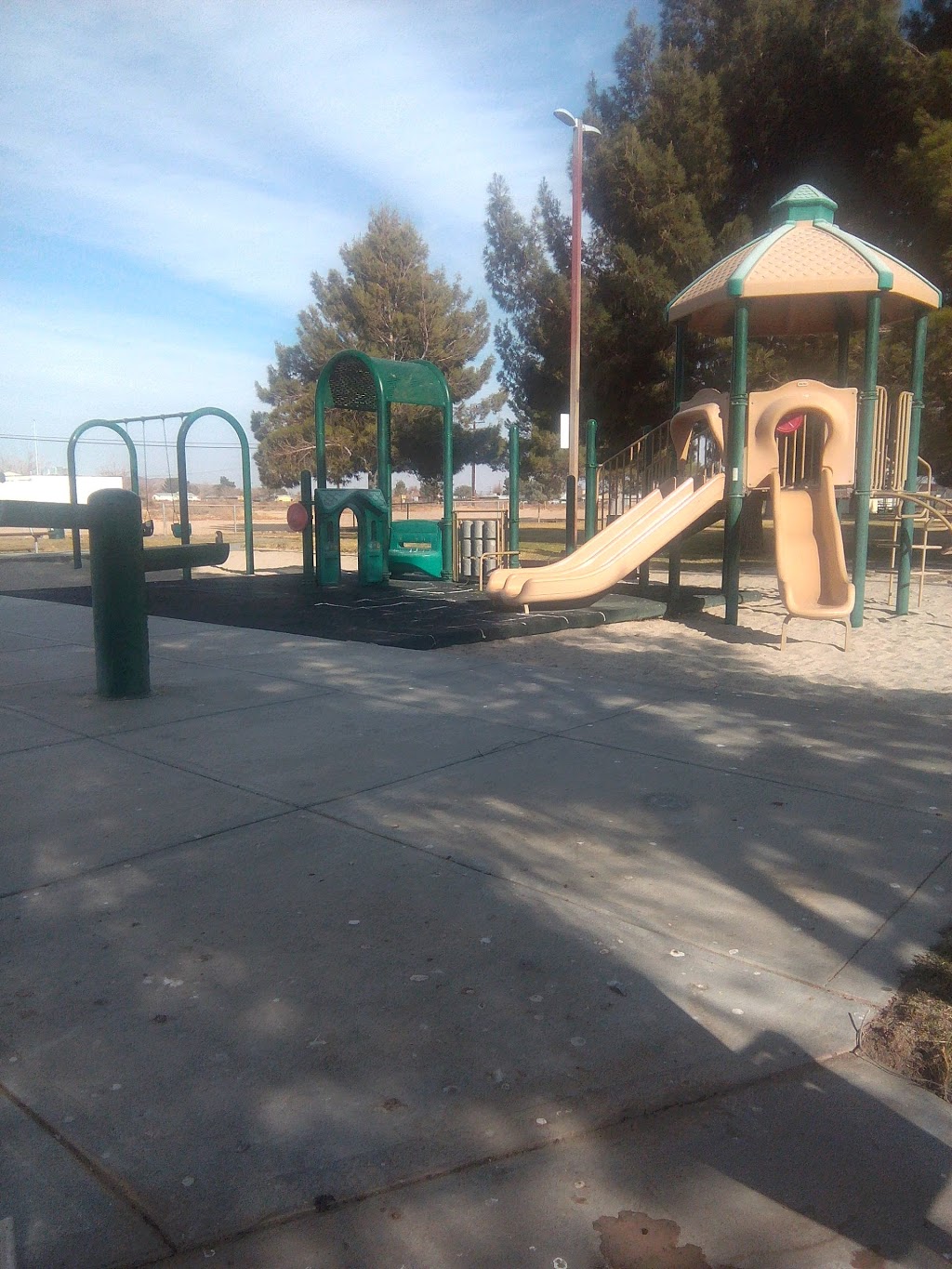 North Edwards Park | Lorraine Ave, North Edwards, CA 93523, USA | Phone: (661) 868-7000