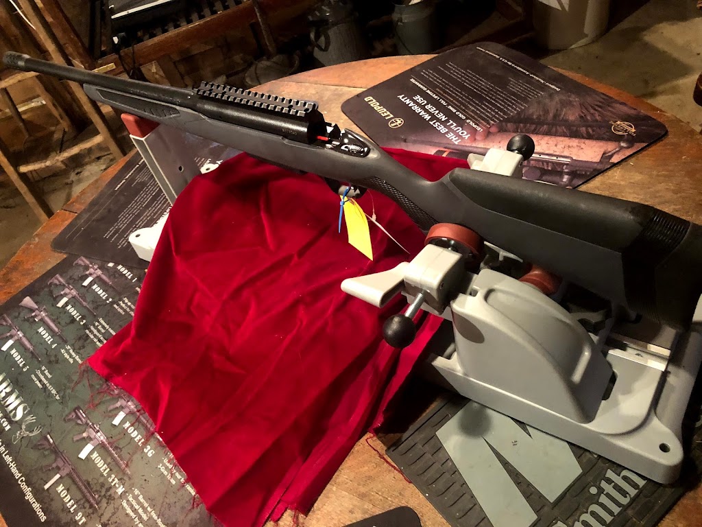 fox country gun and tackle | 176 Mcgraw Rd, Amsterdam, NY 12010, USA | Phone: (518) 212-3730