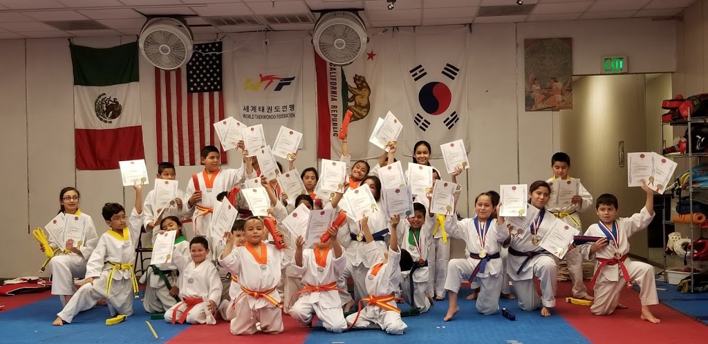 Aztec martial arts | 1264 E Gibson Rd suite b-211, Woodland, CA 95776 | Phone: (530) 776-8702