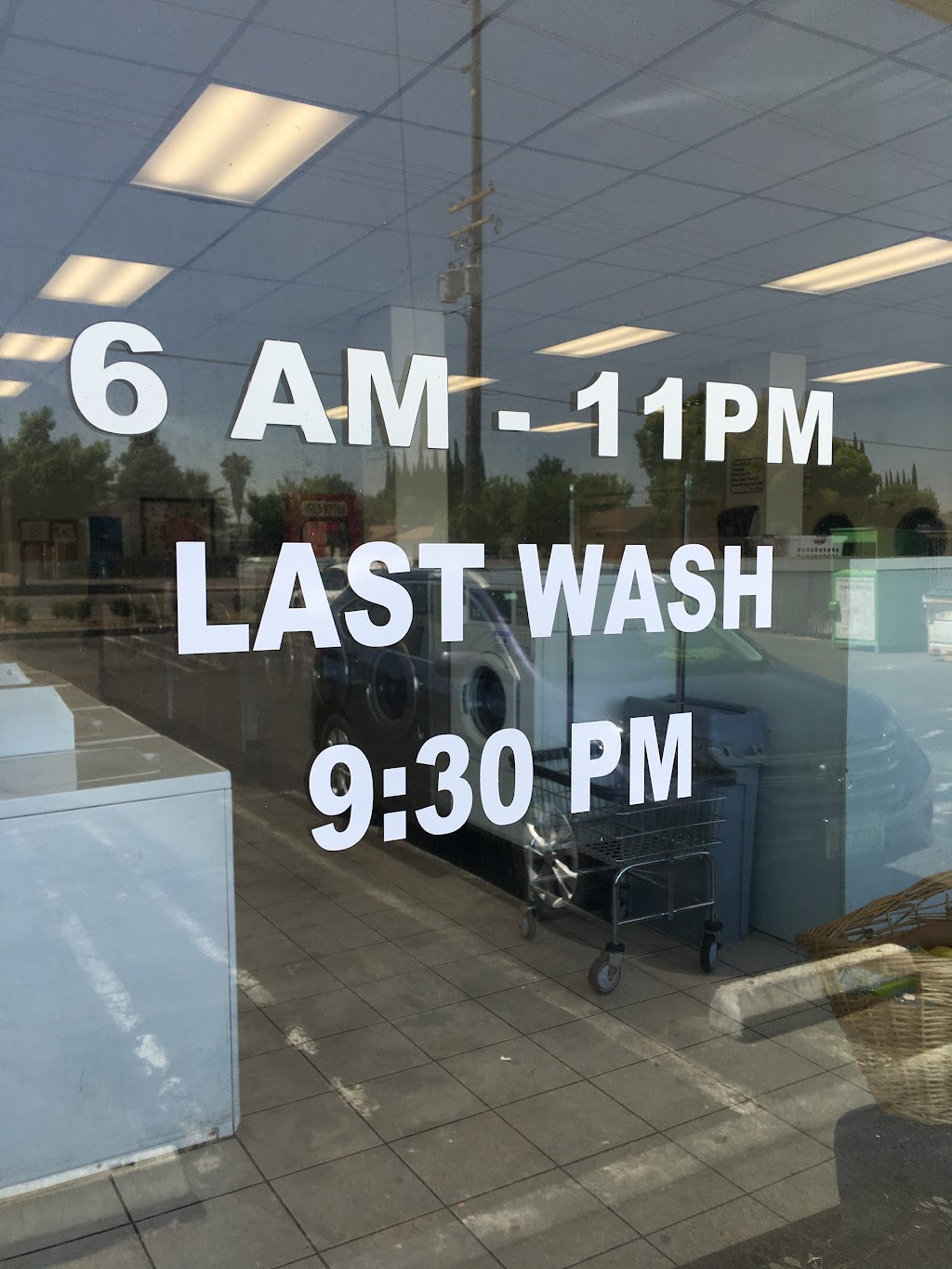 Launderland Laundromat | 1592 Lander Ave, Turlock, CA 95380, USA | Phone: (209) 605-8115