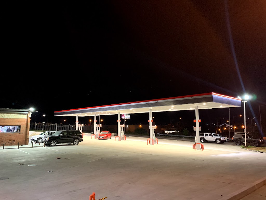 Phillips 66 | 1113 Salisbury St, St. Louis, MO 63107, USA | Phone: (314) 231-7240