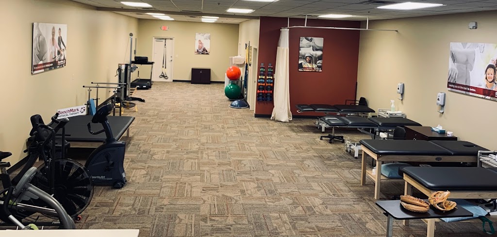 BenchMark Physical Therapy | 1917 Blankenbaker Pkwy, Louisville, KY 40299, USA | Phone: (502) 409-8094