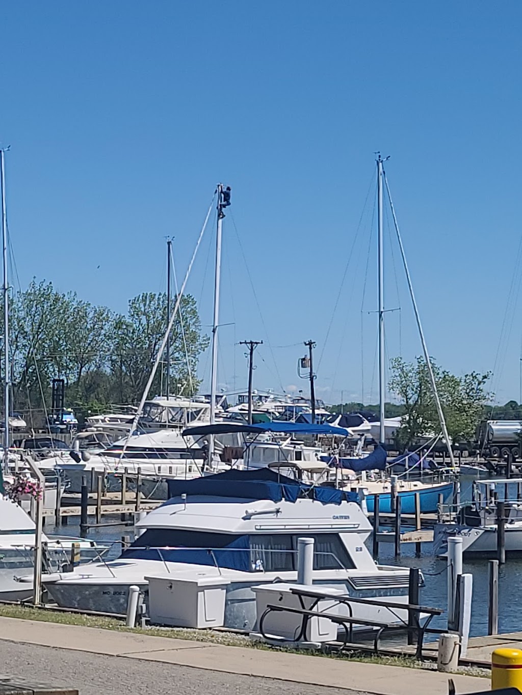 Gibraltar Boat Yard, Inc | 28731 N Gibraltar Rd #3, Rockwood, MI 48173, USA | Phone: (734) 676-3177