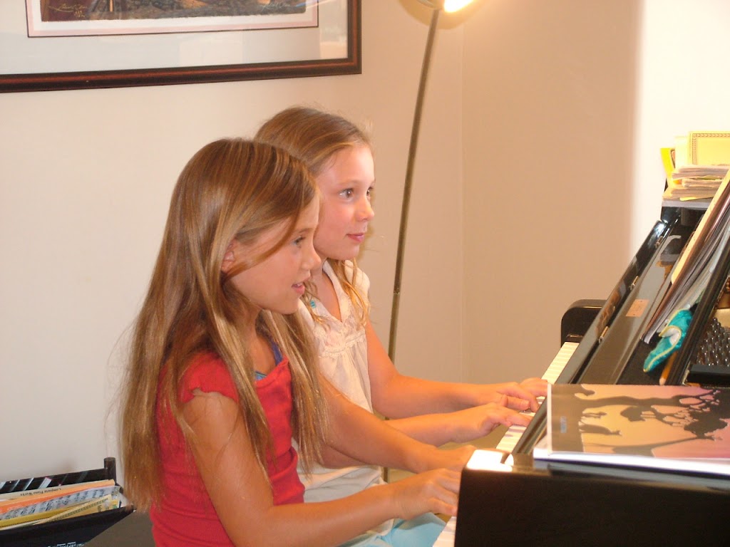 Barbara Heath Piano Lessons | 2538 Cedar Hills Dr, Minnetonka, MN 55305 | Phone: (952) 426-3726