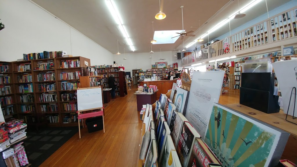 Ink Spell Books | 621 Main St, Half Moon Bay, CA 94019, USA | Phone: (650) 726-6571