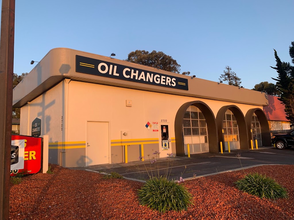 Oil Changers | 2700 El Portal Dr, San Pablo, CA 94806, USA | Phone: (510) 662-3090