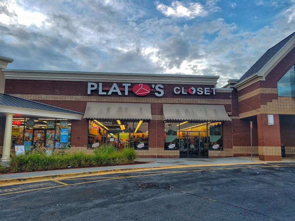 Platos Closet Winston-Salem | 552 Hanes Mall Blvd, Winston-Salem, NC 27103, USA | Phone: (336) 659-0476