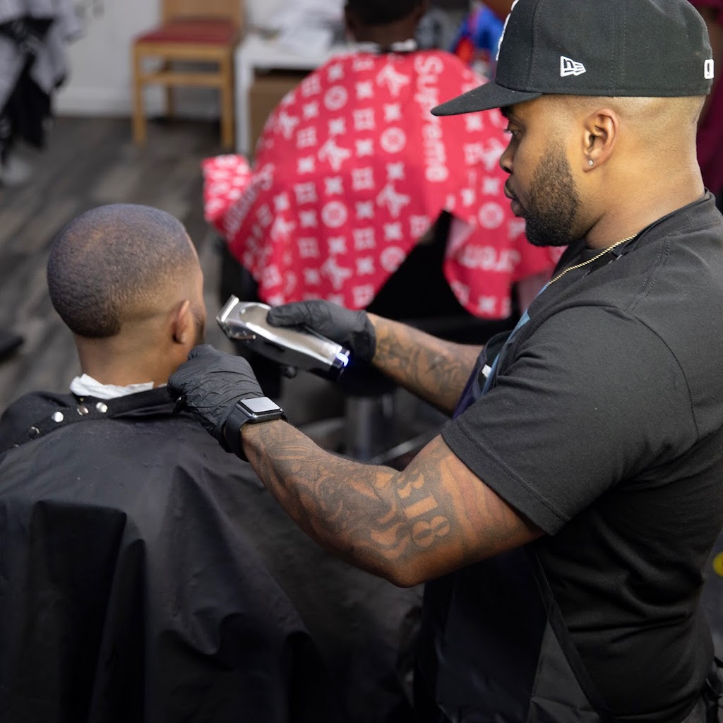 KDemery’s Barber Lounge | 205 Billings St Suite 110, Arlington, TX 76010, USA | Phone: (469) 882-1970