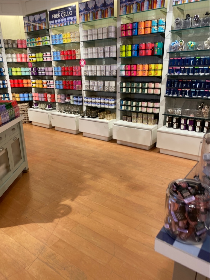 Bath & Body Works | 1171 N Court St, Medina, OH 44256, USA | Phone: (330) 722-6493