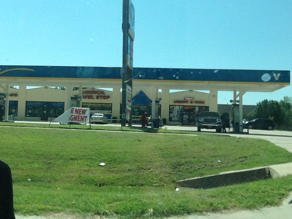 Valero | 8288 NW 39th Expy, Bethany, OK 73008, USA | Phone: (405) 787-1601