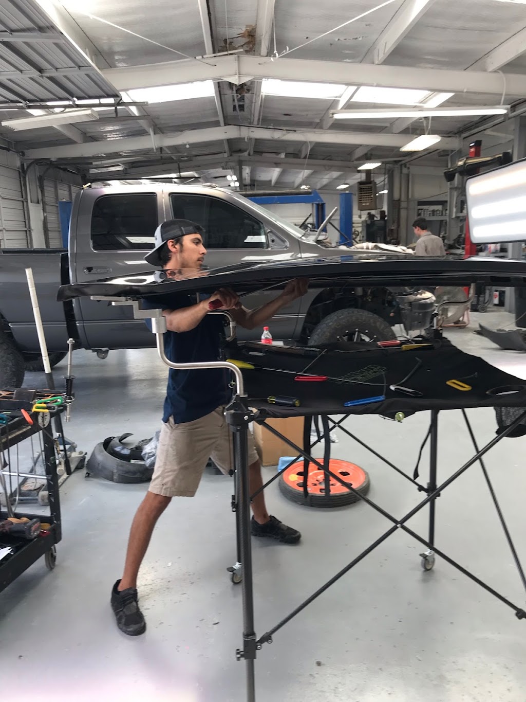 Jerry's Paint & Body Shop, 4314 E State Hwy 22, Corsicana, TX 75110