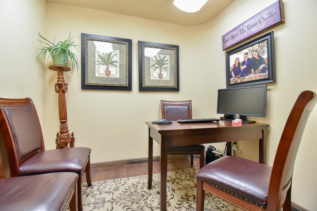 Grandview Dental | 800 E Criner St LOT 2, Grandview, TX 76050, USA | Phone: (817) 866-2315