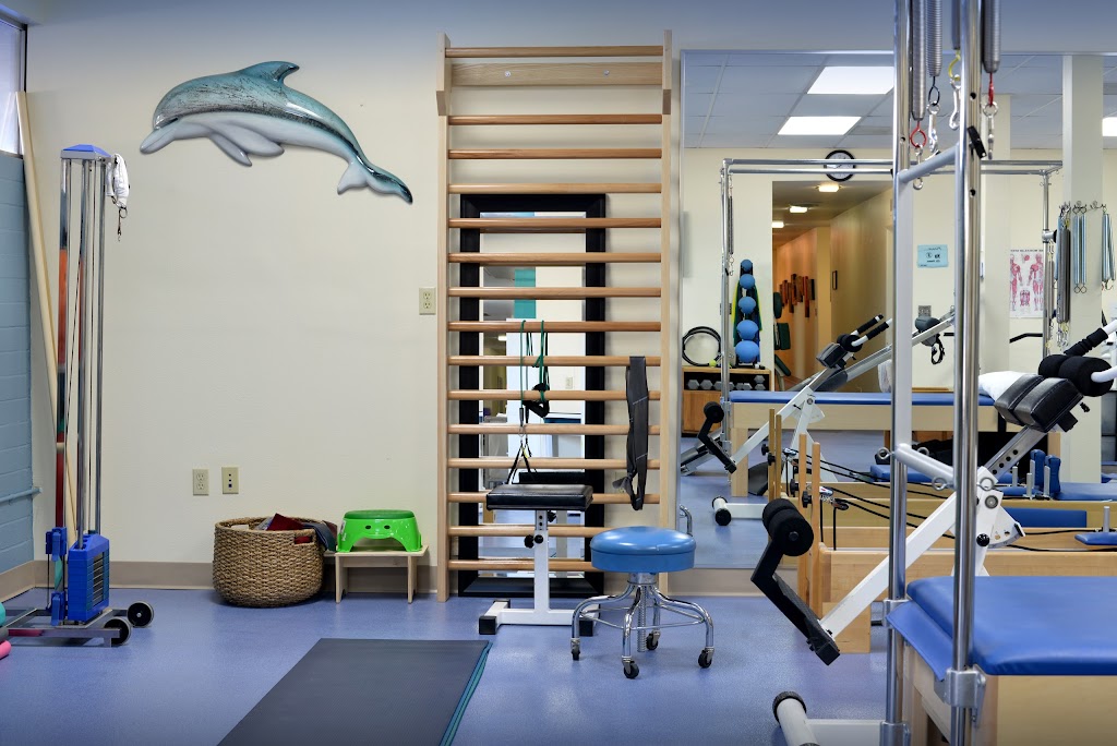 Orthopaedic & Spine Care Physical Therapy | 6082 Edinger Ave #100, Huntington Beach, CA 92647, USA | Phone: (714) 840-1505