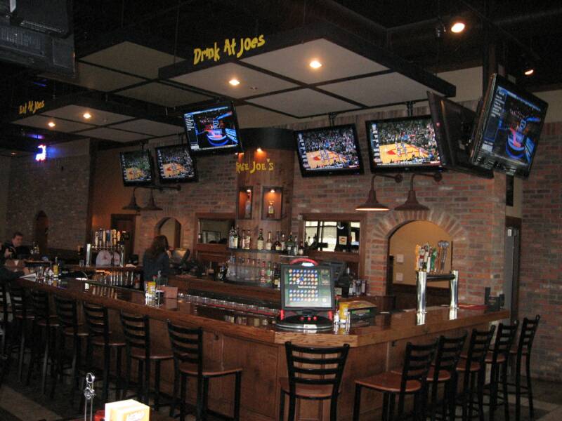 Joes Pub & Grill | 4949 E Dublin Granville Rd, Westerville, OH 43081, USA | Phone: (614) 476-5637