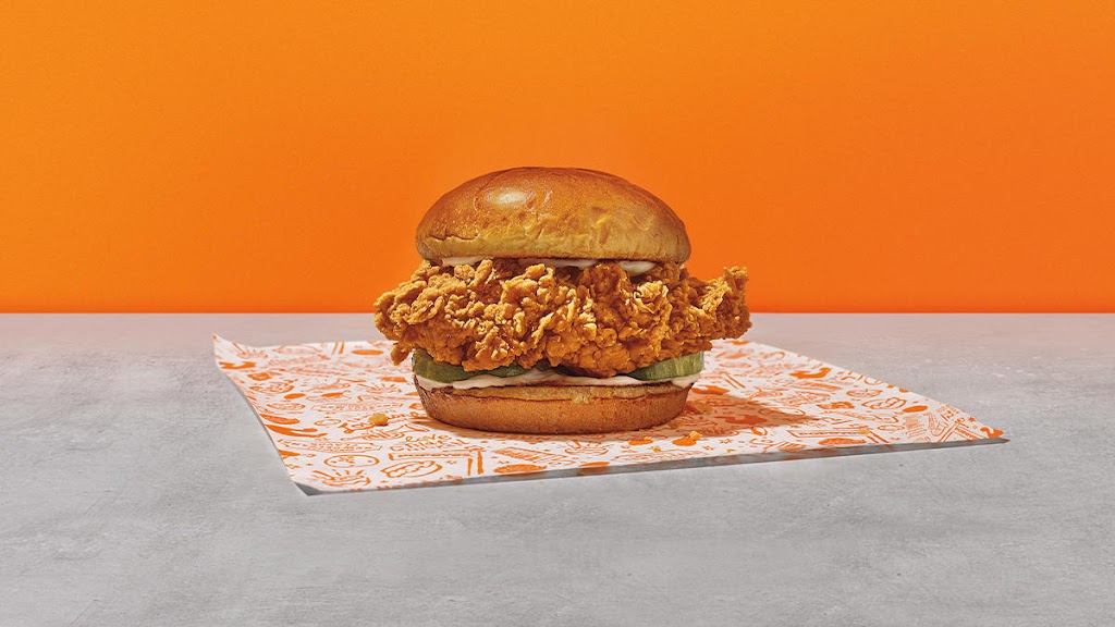 Popeyes Louisiana Kitchen | 3400 Pulaski Hwy, Baltimore, MD 21224, USA | Phone: (410) 342-0139