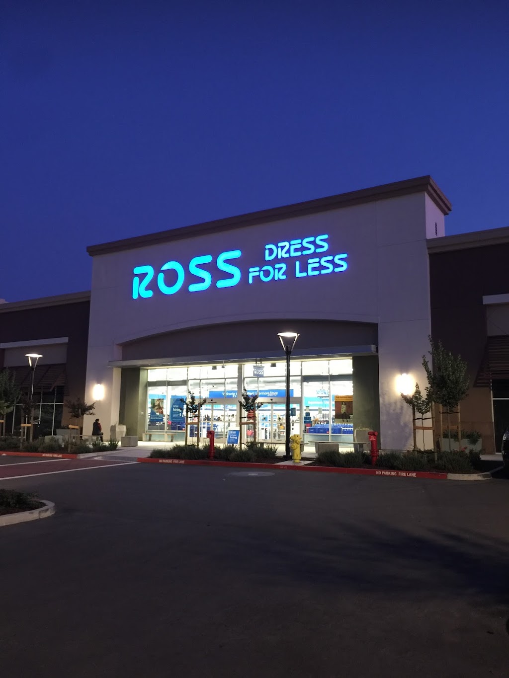 Ross Dress for Less | 3070 W Jack London Blvd, Livermore, CA 94551, USA | Phone: (925) 449-9041