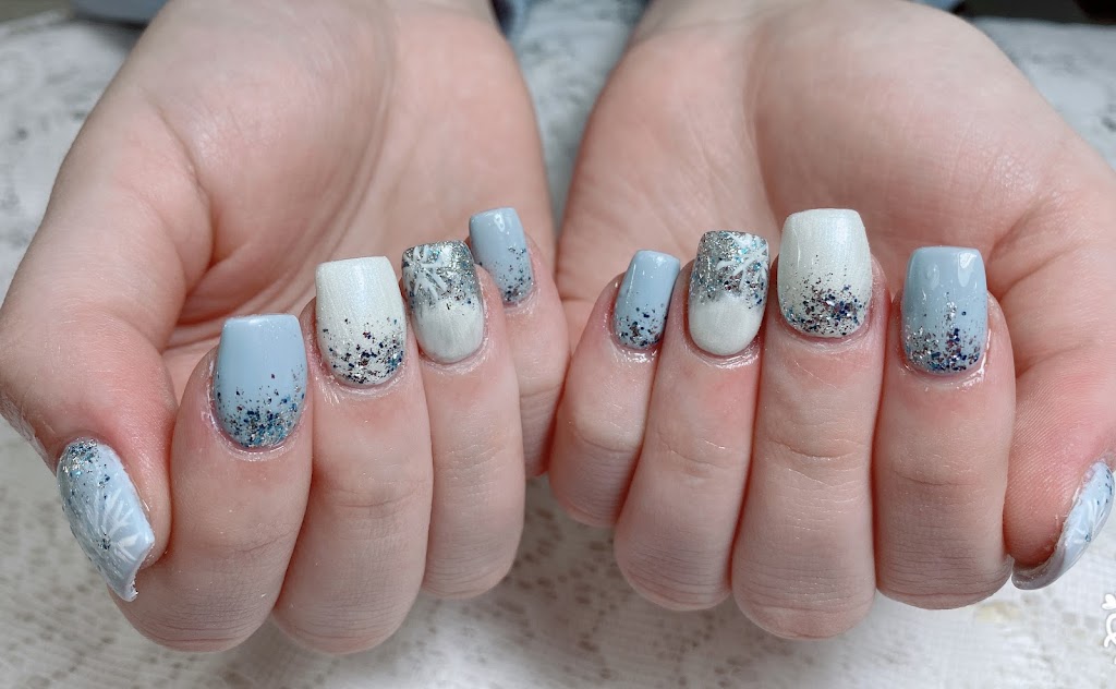 VV Nails (by Verizon and Blazing Onions) | 2809 Bickford Ave g, Snohomish, WA 98290, USA | Phone: (425) 322-5903